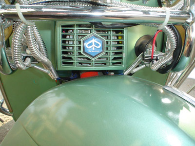 left side wiring is for lights, right side is for horns